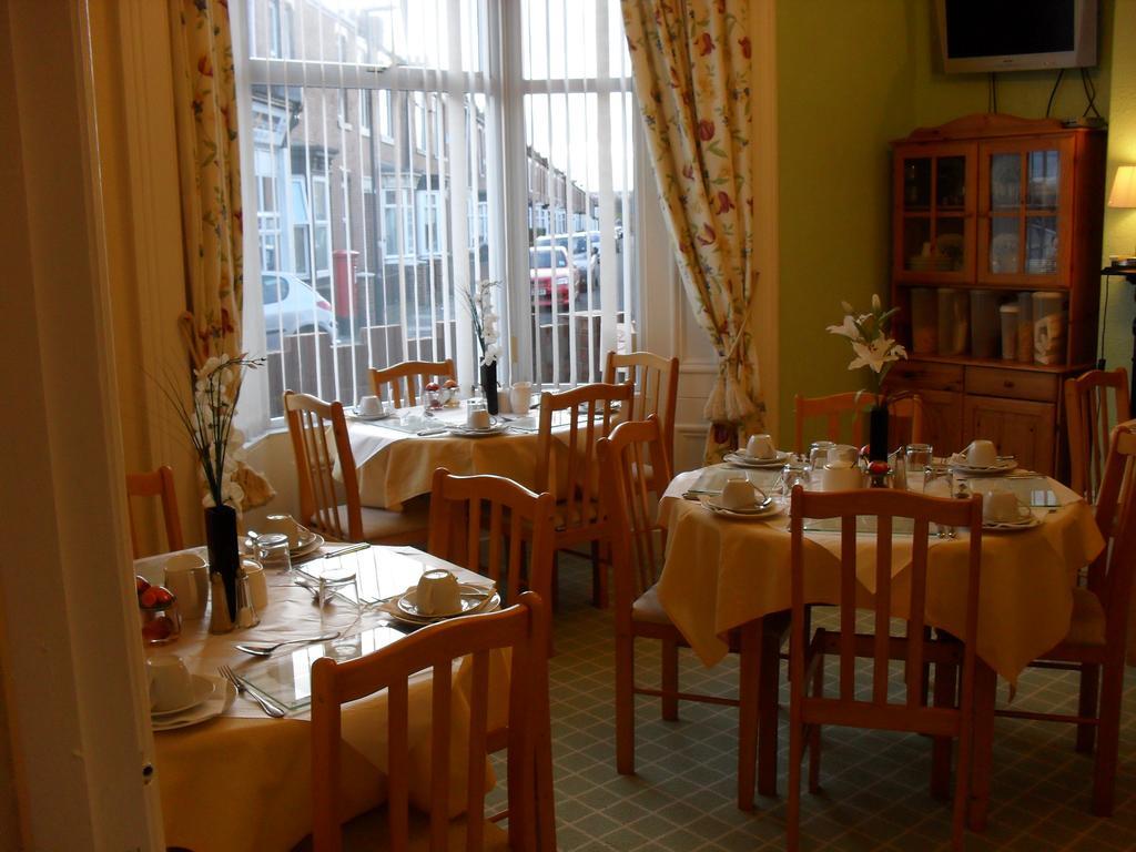 סנדרלנד Roker View Guest House מראה חיצוני תמונה