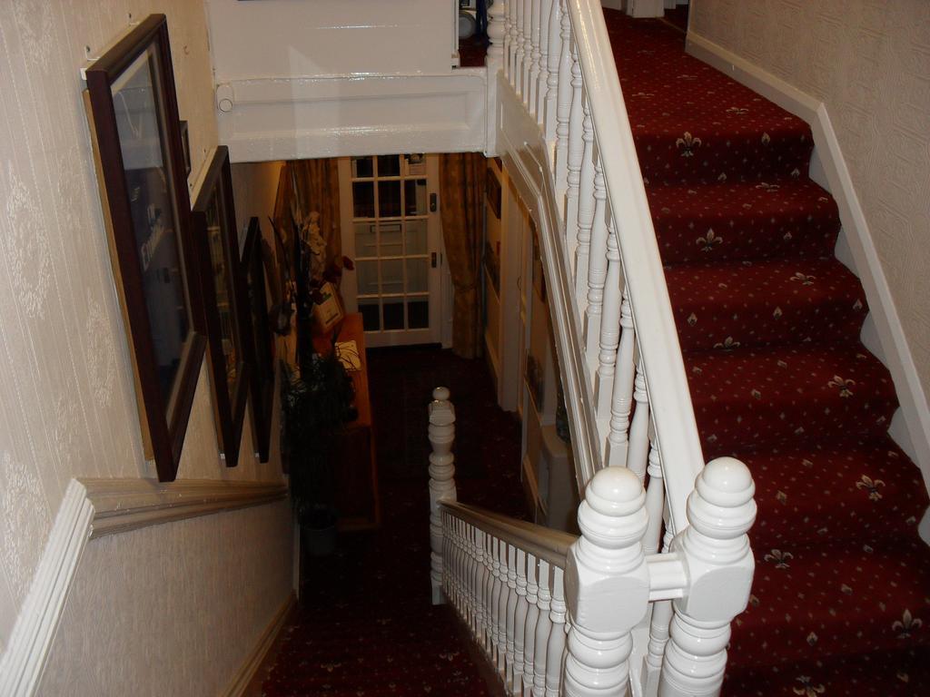 סנדרלנד Roker View Guest House מראה חיצוני תמונה