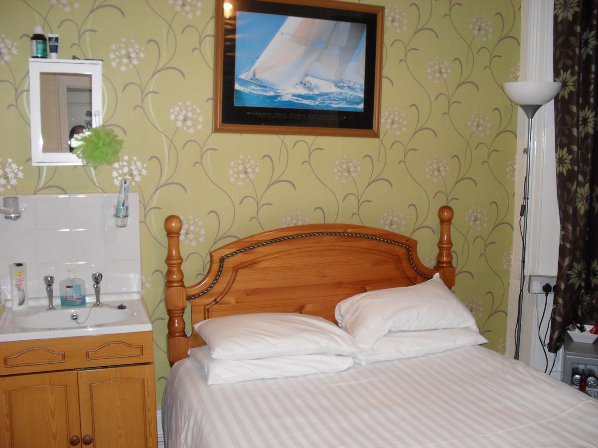 סנדרלנד Roker View Guest House מראה חיצוני תמונה